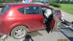 Popraskaná D35 u Přáslavic zavinila nehodu, bude se opravovat