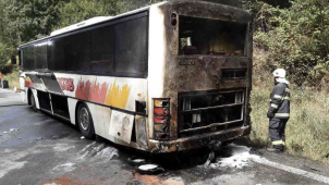 Na Šumpersku hořel autobus, všichni vyvázli bez zranění