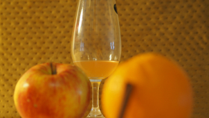 Vaříme s Večerníkem: Jablečný sirup s kapkou alkoholu