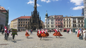 Lotyšský taneční soubor se představil na Horním náměstí