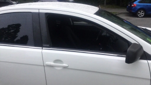 Další případy opuštěných vozidel s otevřenými okny v Olomouci