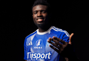 Obránce Stephane Noumbissie přichází do Sigmy