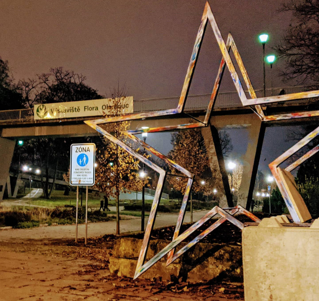 Na Floře se objevila hvězda, doplnila tu z tržnice