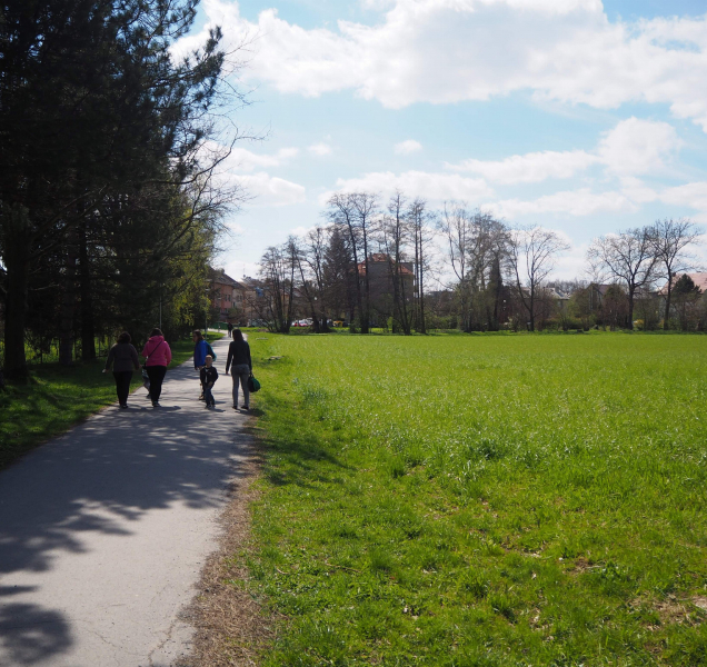 Pole na Dlouhé vystřídá park s výhledem na Dóm