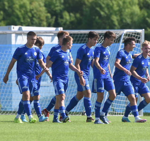 Devatenáctka SK Sigma sfoukla Příbram