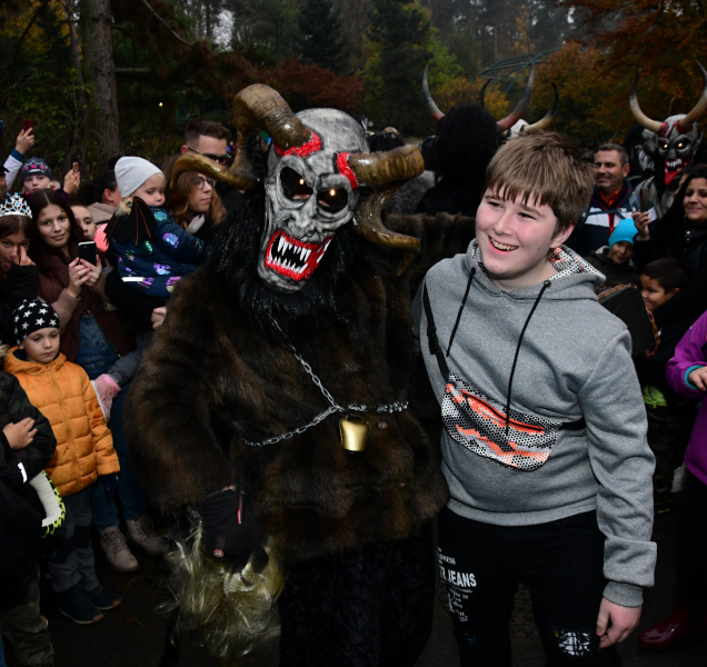 Na večer duchů do zoo přišlo přes 3000 strašidel