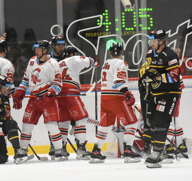Hokejisté HC Olomouc porazili Vary