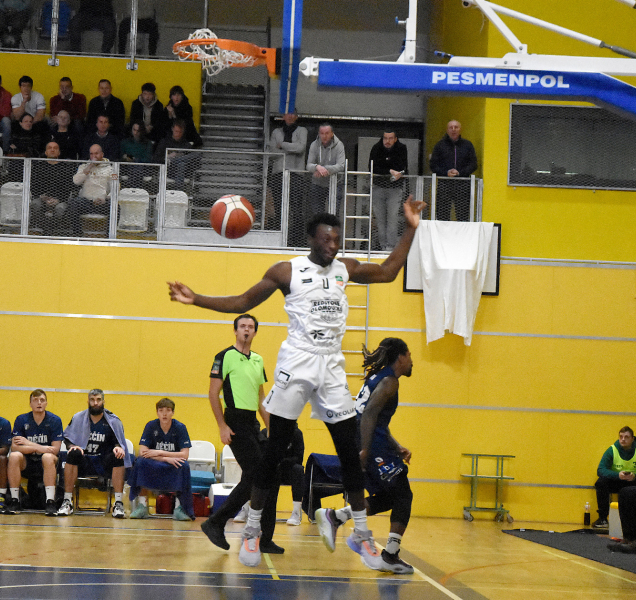 Basketbalisté BK REDSTONE ztratili závěr s Děčínem