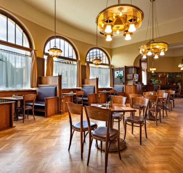 Secesní kavárna v prostějovském Národním domě znovu otevřela