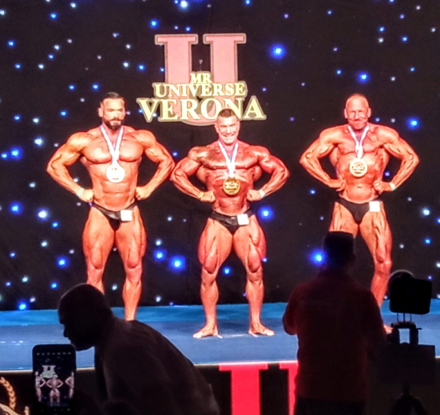Kulturista Šerý veze z Itálie třikrát bronz