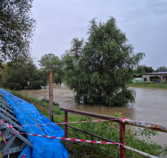 V Olomouci hrozí lokální rozlivy a spodní voda. Většinu vody zvládnou hráze