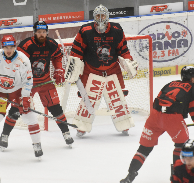 Hokejisté HC Olomouc doplatili na Spartě na špatný vstup