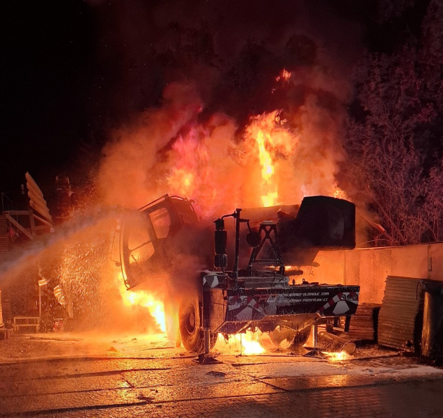 Požár jeřábu způsobil škodu za 15 milionů!