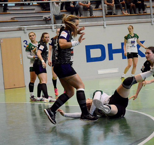 Házenkářky s novým koučem zvítězily