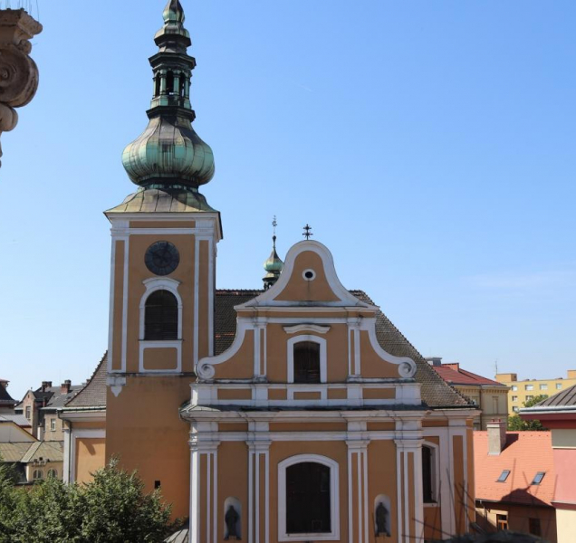 Kostel svatého Vavřince čeká oprava střechy nad presbytářem