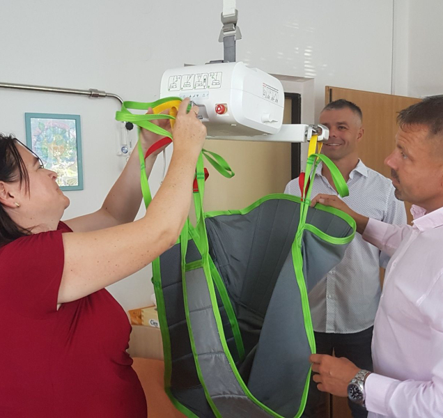 Ve šternberském Domově seniorů mají nový transportní systém