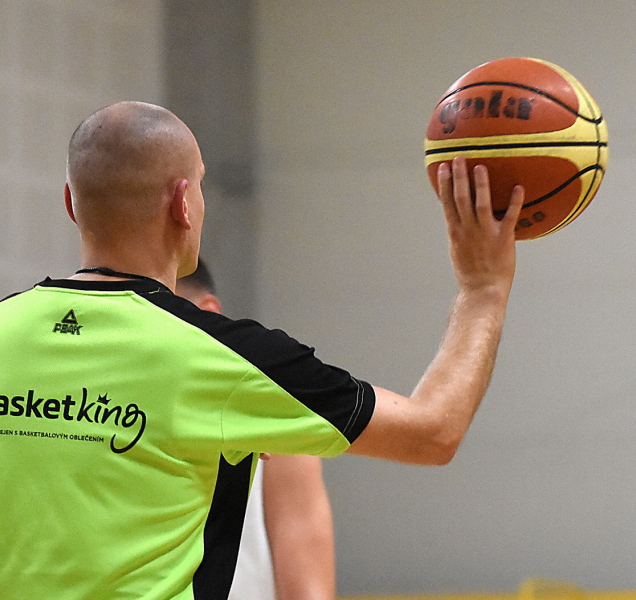 Basketbal ukončil nejvyšší soutěže