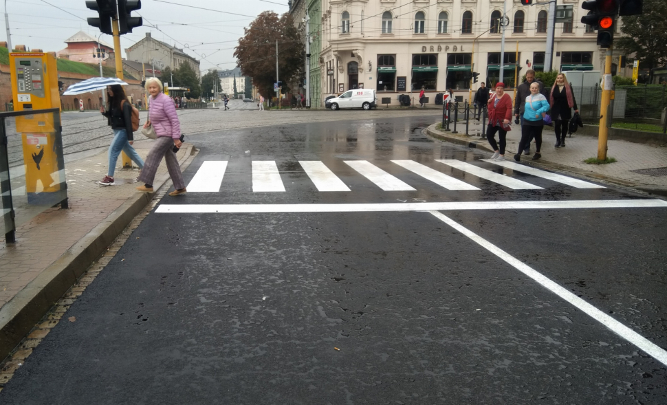 Křižovatka u Drápala už je zase průjezdná