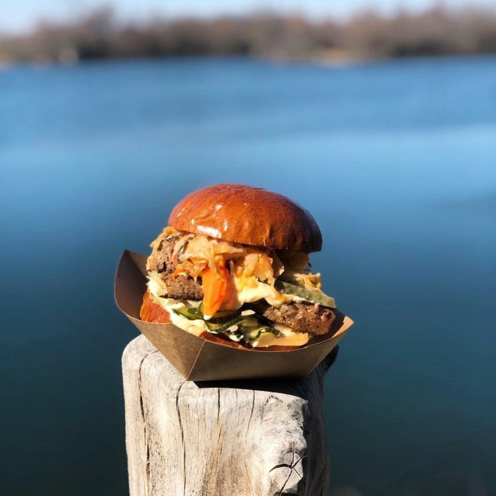 Burgery ze všech koutů světa od zítřka na Poděbradech