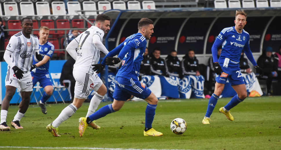 Fotbalisté SK Sigma vybojovali v Hradišti bod