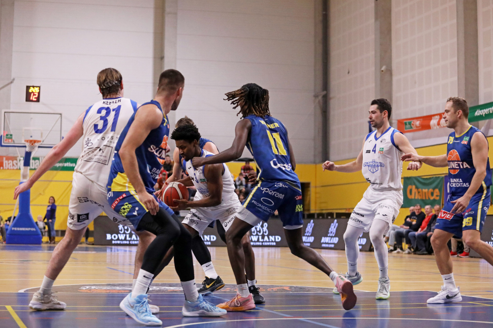 Basketbalisté BK Olomoucko podlehli v Písku