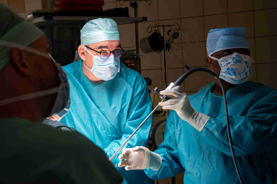 FNOL rozšiřuje kardiochirurgii o roboticky asistované bypassy